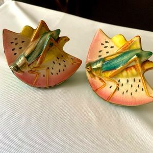 Vintage Salt / Pepper shakers